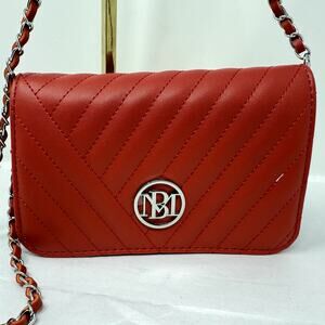 Studio Badgley Mischka Red Quilted Crossbody Bag Chain Strap Silver Logo
